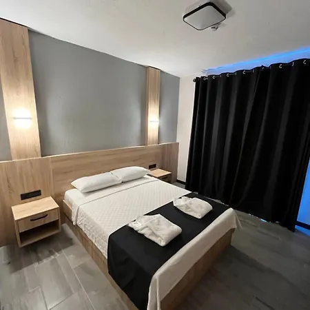 Nueans Kuecuekkoey * Sefacamlik