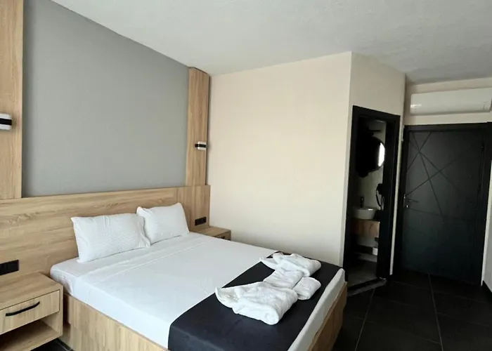 Nueans Kuecuekkoey 住宿加早餐酒店 *